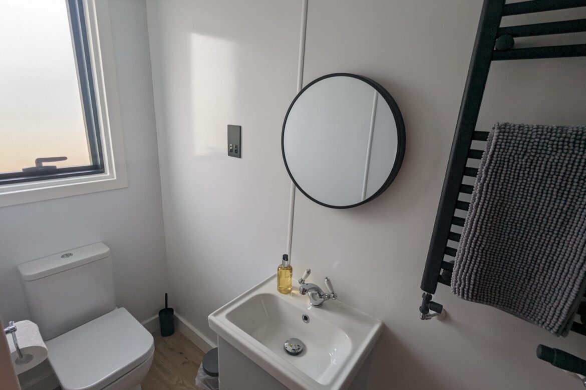 Bathroom at Queen Bee Wold Escapes 