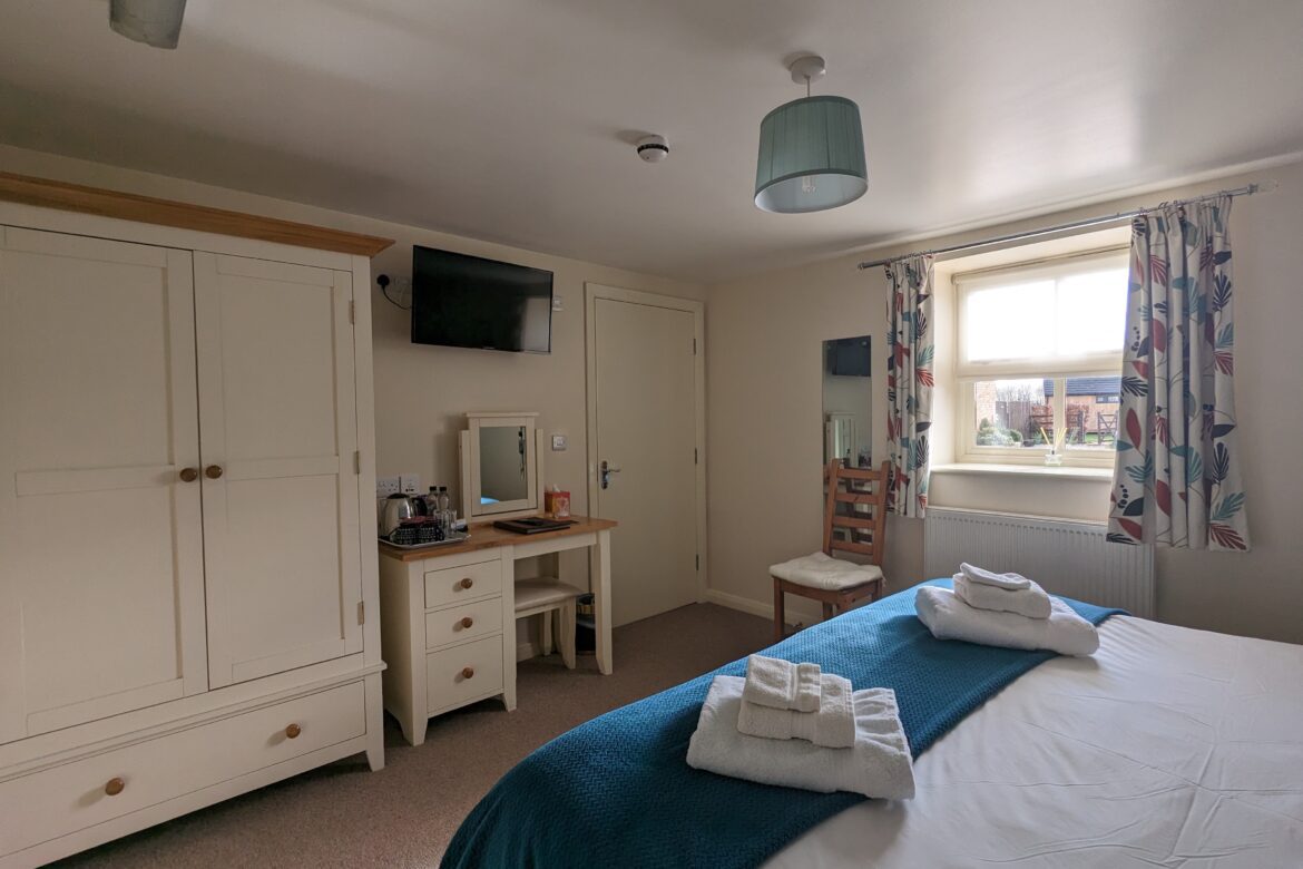 Kirkburn Wold Escapes bed and breakfast accommodation 